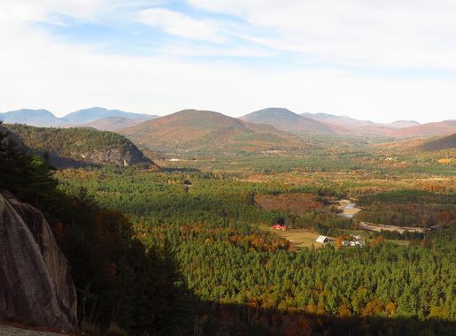 File:View from Cathedral Ledge, North Conway (494289) (11924728353).jpg -  Wikimedia Commons