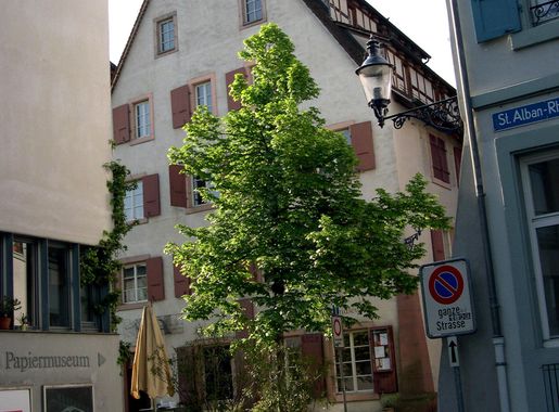 File:Basel Papiermuseum 11-05-2008.jpg - Wikipedia