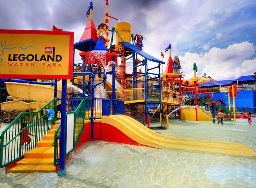 File:Legoland Malaysia Resort (22866810923).jpg - Wikimedia Commons