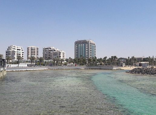 File:Jeddah Corniche 17.jpg - Wikimedia Commons