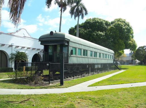 File:Fort Myers FL history museum train01.jpg - Wikimedia Commons