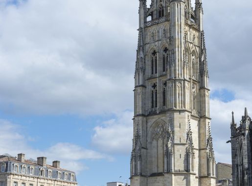 File:Bordeaux - Tour Pey-Berland.jpg - Wikimedia Commons