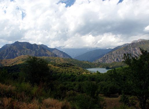 File:Sary Chelek Nature Reserve.jpg - Wikimedia Commons