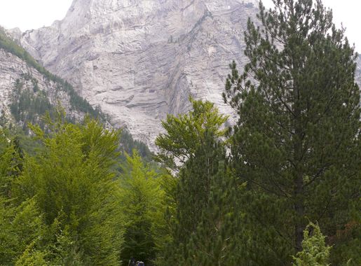 File:Mount Arapit from Thethi.jpg - Wikimedia Commons