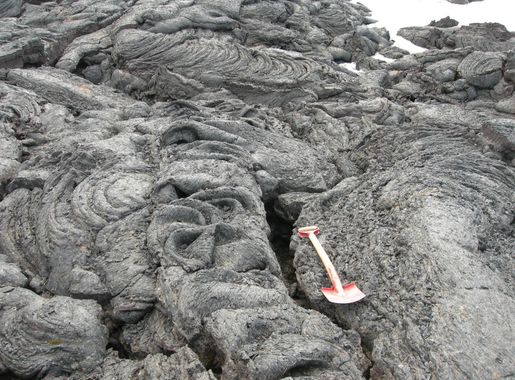 File:Pahoehoe-askja-iceland.JPG - Wikimedia Commons