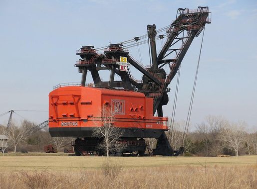 File:Bucyrus-Erie 1850-B.JPG - Wikimedia Commons