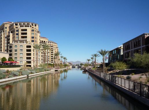 File:Scottsdale Waterfront.jpg - Wikimedia Commons