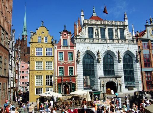 File:Long Market Square (Długi Targ), Gdańsk.jpg - Wikimedia Commons