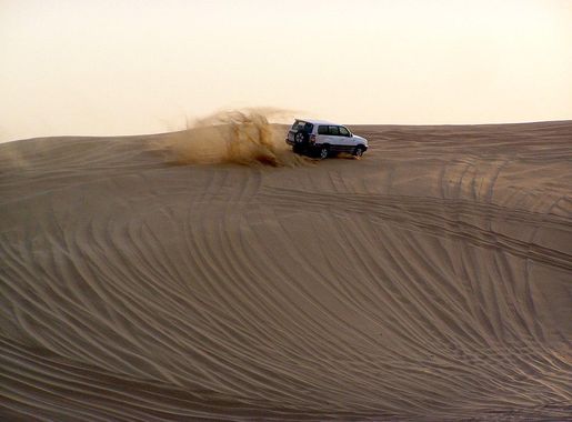 File:Dune Bashing - Dubai.JPG - Wikimedia Commons