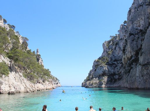 File:Calanque En Vau Marseille 5.jpg - Wikimedia Commons