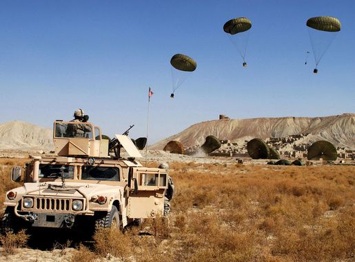 C-17 crews make record airdrop