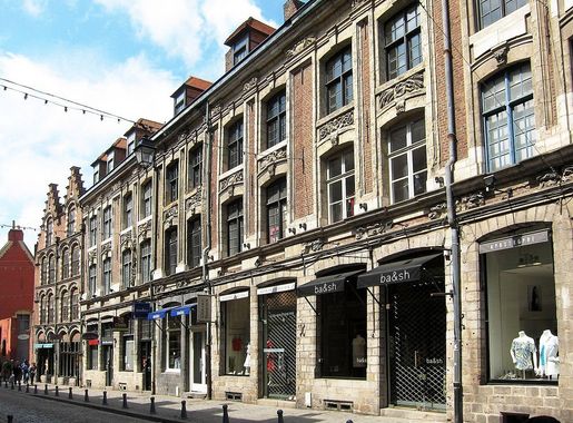 File:Lille 2 a 14 rue de la monnaie.jpg - Wikimedia Commons