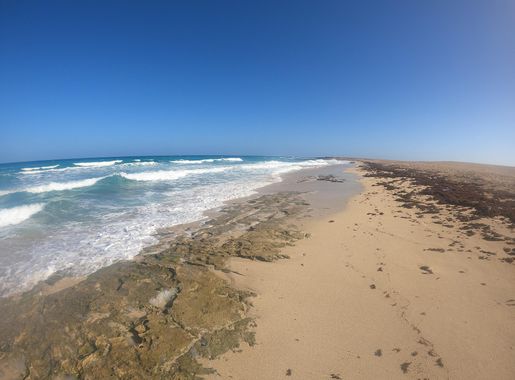 File:20240104 151630 beach near Santa Maria, Sal, Cabo Verde.jpg -  Wikimedia Commons