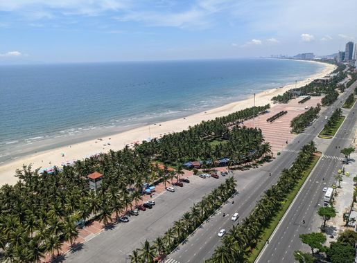 File:My Khe Beach Danang Coastline.jpg - Wikimedia Commons