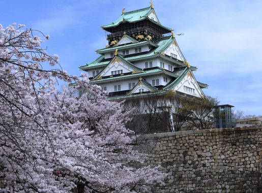 File:Osaka Castle Keep Tower in 201504 013.JPG - Wikipedia