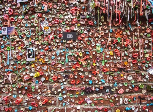 File:Gum Wall, Downtown Seattle - 49005205206.jpg - Wikimedia Commons