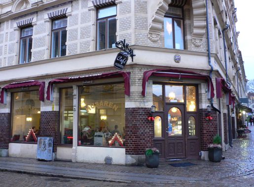 File:Cafe Husaren in Haga, Gothenburg (6488513251).jpg - Wikimedia Commons