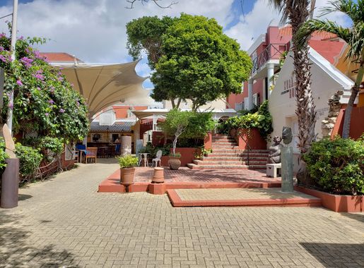 Bestand:Kura Hulanda Museum entrance.jpg - Wikipedia