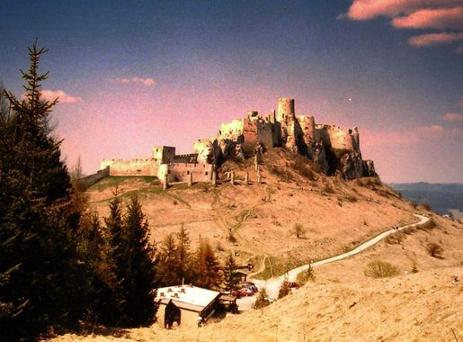 Súbor:Slovakia Spis Castle 13.JPG – Wikipédia