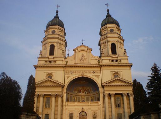File:Iaşi ,Catedrala Metropolitană Ortodoxă.JPG - Wikimedia Commons