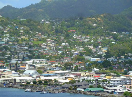 File:St. Vincent, Karibik - Kingstown City - panoramio.jpg - Wikimedia  Commons