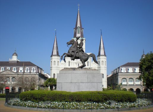 File:Jackson Square New Orleans.JPG - Wikimedia Commons