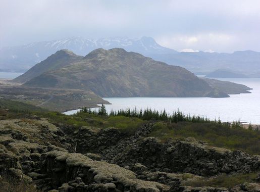 File:Þingvallavatn Iceland 015.JPG - Wikimedia Commons