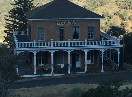 File:The Historic Mackay Mansion in Historic Silver Mining Town of Virginia  City, Nevada.jpg - Wikimedia Commons