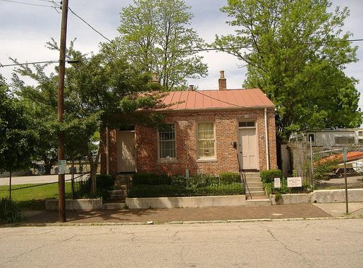 File:Thomas Edison House Louisville 2.jpg - Wikimedia Commons