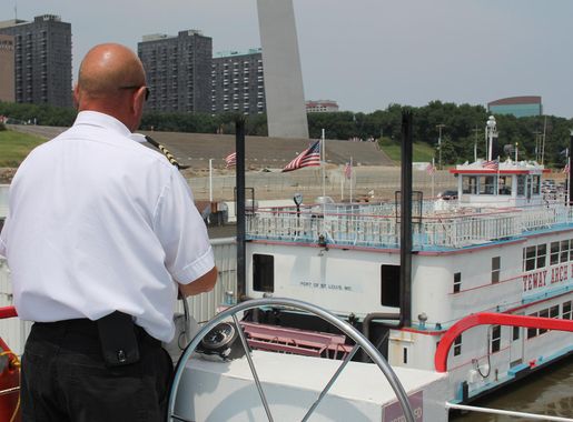 Riverboats at the Gateway Arch Kick Off 60th Season - Gateway Arch National  Park (U.S. National Park Service)