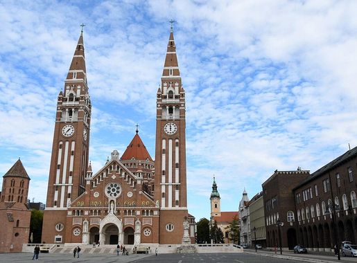 File:Szeged, Dóm tér 2021 01.jpg - Wikipedia