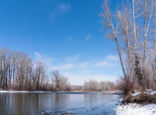 Shallows Gallatin River Axtell Bridge | Free Photo - rawpixel
