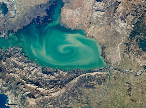 File:Satellite image of Lake Scutari (2020).jpg - Wikimedia Commons