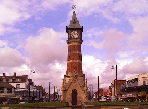 File:Skegness Clock Tower.jpg - Wikipedia