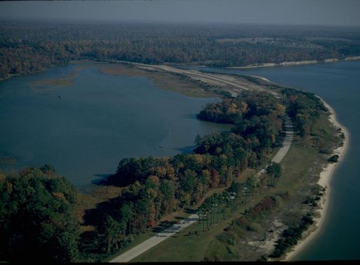 File:Colonial National Historical Park COLO1305.jpg - Wikimedia Commons