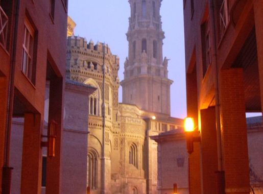 File:La Seo de noche.JPG - Wikimedia Commons