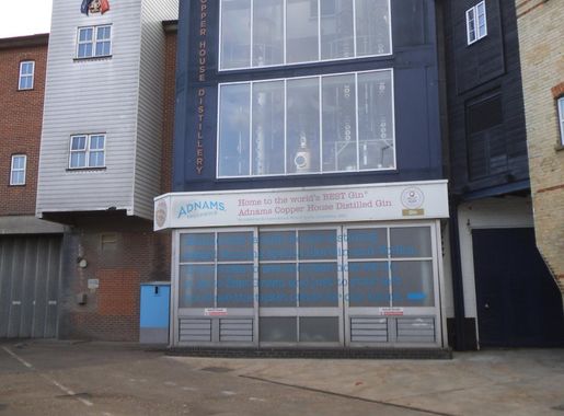 File:Adnams gin distillery, Southwold - geograph.org.uk - 5378399.jpg -  Wikimedia Commons