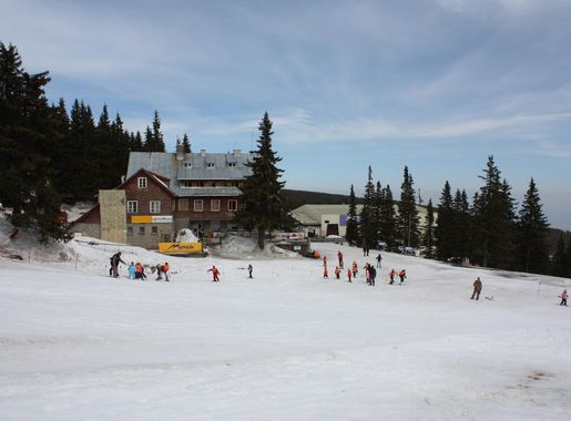 File:Vitosha mountain Aleko Bulgaria 20090406 037.JPG - Wikimedia Commons