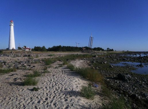 Fail:Tahkuna tuletorn ja pronkskell.JPG – Vikipeedia