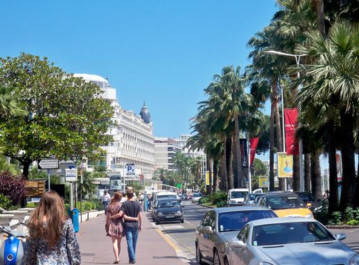File:Cannes promenade.jpg - Wikipedia