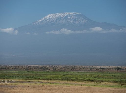 File:Mt Kilimanjaro View From Kenya (147902227).jpeg - Wikimedia Commons