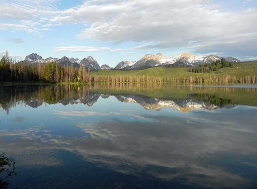 File:Little Redfish Lake.jpg - Wikimedia Commons