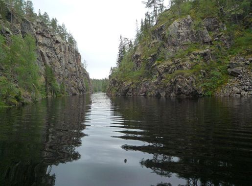 File:Julma Ölkky lake, Kuusamo.jpg - Wikimedia Commons