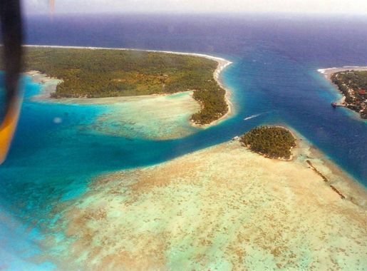 Fichier:Passe d'Avatoru Rangiroa.jpg — Wikipédia