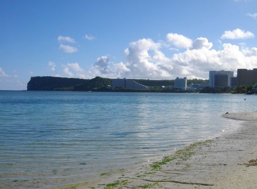 File:Two Lovers Point from Tumon Bay.JPG - Wikimedia Commons