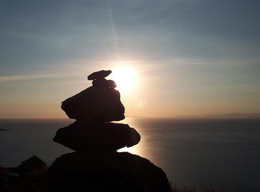 File:Sunrise at Gili Lawa Darat Island.jpg - Wikimedia Commons