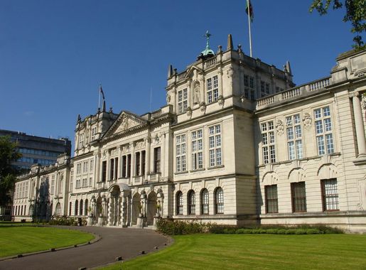 File:Cardiff University main building.jpg - Wikipedia