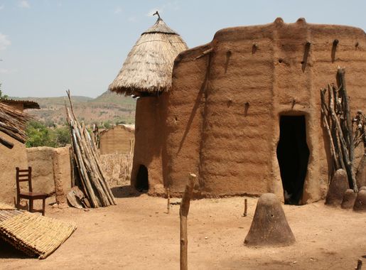 File:Tata Somba 1.jpg - Wikimedia Commons