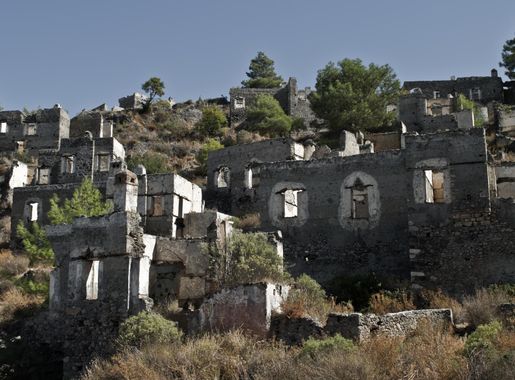 File:Ghost town Kayakoy IMGP8801.jpg - Wikimedia Commons