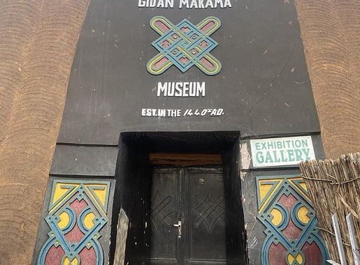Fayil:Gidan makama Museum 07.jpg - Wikipedia